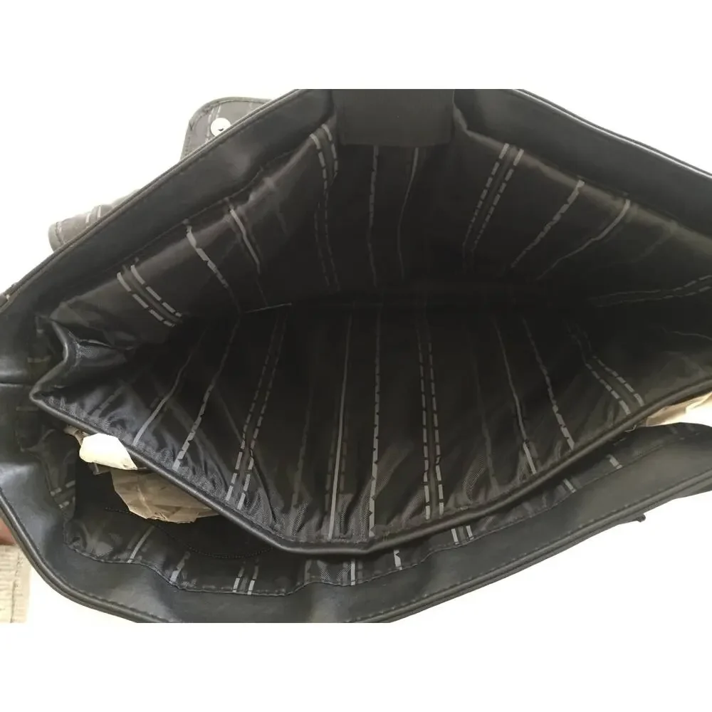 Kenneth‎ Cole Reaction Laptop Computer Case/Bag with Sox Logo Embossed